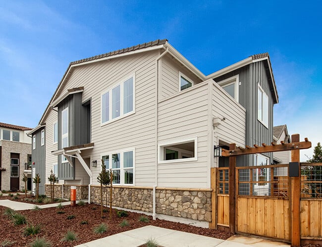 exterior-101-ripple-way-copperleaf-at-riversound-brookfield-residential